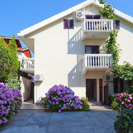 Apartments Ratkovic Τίβατ Δωμάτιο φωτογραφία