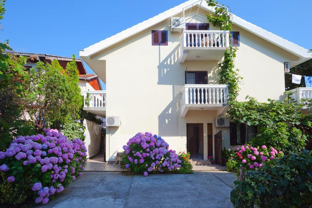 Apartments Ratkovic Τίβατ Δωμάτιο φωτογραφία