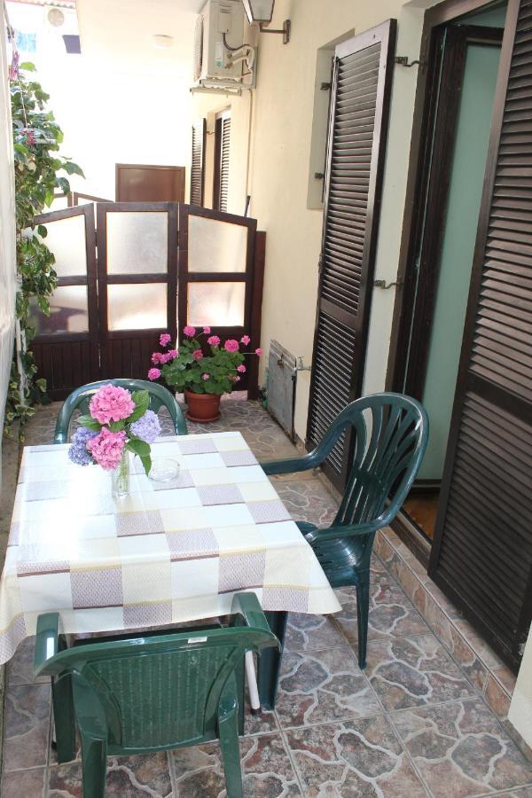 Apartments Ratkovic Τίβατ Δωμάτιο φωτογραφία